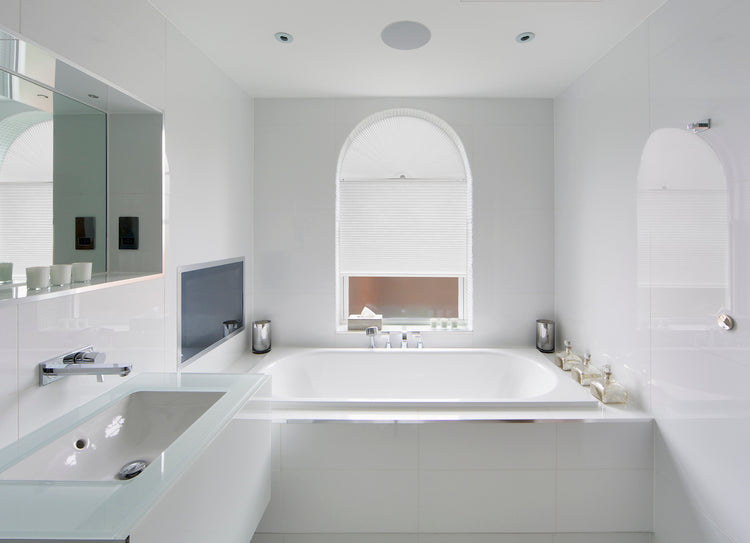 Original Arch Cellular White Bathroom